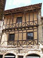 Perouges, Rue des princes, Maison en torchis (Maison des peintres de Perouges) (1)